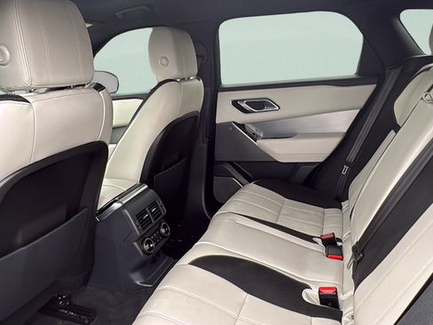 Used 2019 Land Rover Range Rover Velar R-Dynamic SE AWD/4WD image 21