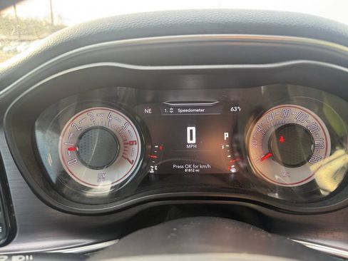 Used 2017 Dodge Challenger R/T w/ Quick Order Package 28P T/A RWD image 20