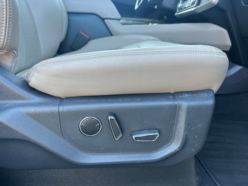 Used 2024 Ford Expedition Max Limited RWD image 22