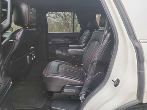 Used 2019 Ford Expedition Limited w/ Equipment Group 303A image 26