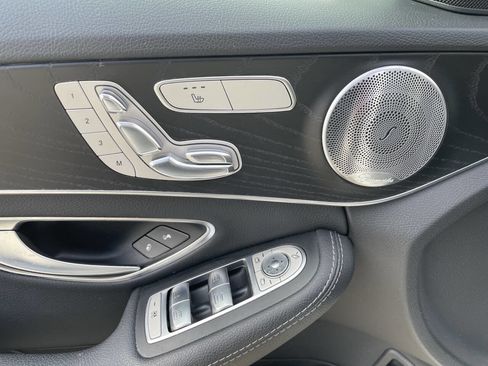 Used 2017 Mercedes-Benz C 300 Sedan image 30