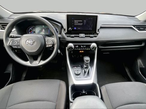 Used 2025 Toyota RAV4 LE AWD/4WD image 14