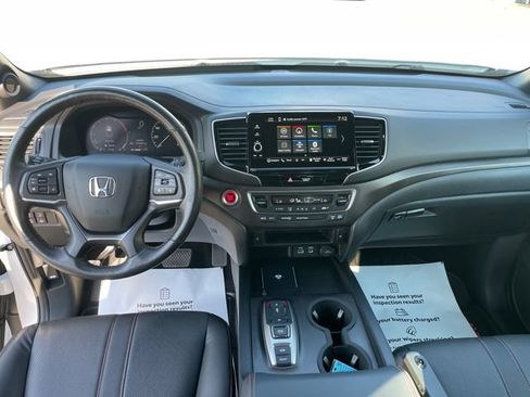 Used 2025 Honda Ridgeline TrailSport image 22