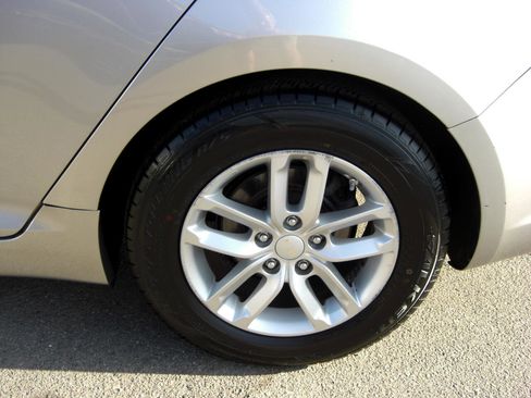 Used 2013 Kia Optima LX image 3