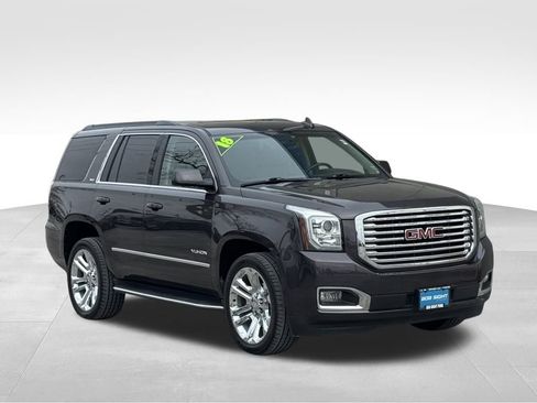 Used 2018 GMC Yukon SLT w/ Premium Edition image 2
