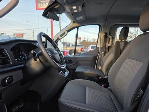 Used 2023 Ford Transit 350 XLT RWD image 13