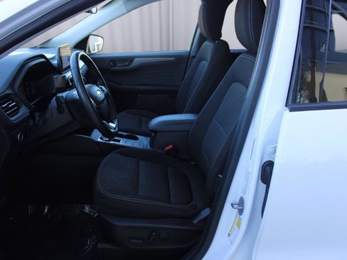 Used 2023 Ford Escape Active image 31