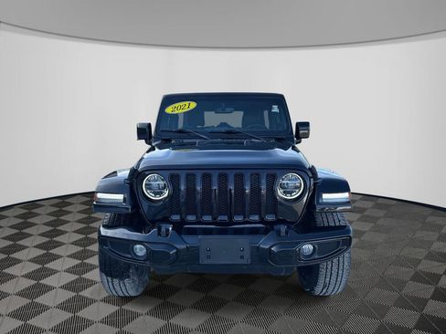 Used 2021 Jeep Wrangler Unlimited Sahara image 2