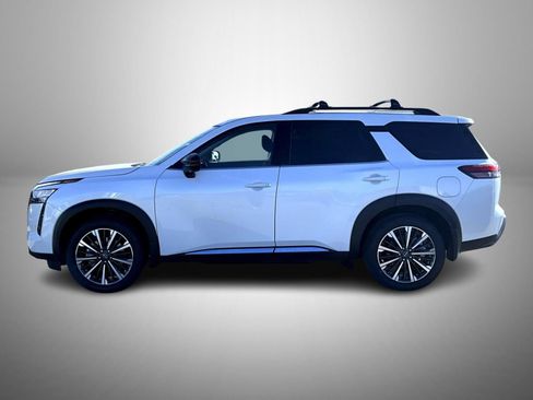 New 2026 Nissan Pathfinder Platinum w/ Cargo Package AWD/4WD image 8