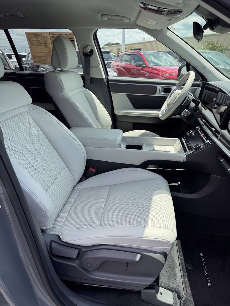 Used 2026 Hyundai Santa Fe SEL AWD/4WD image 11