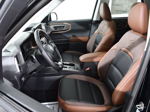 New 2025 Ford Bronco Sport Outer Banks w/ Outer Banks Tech Package+ image 6