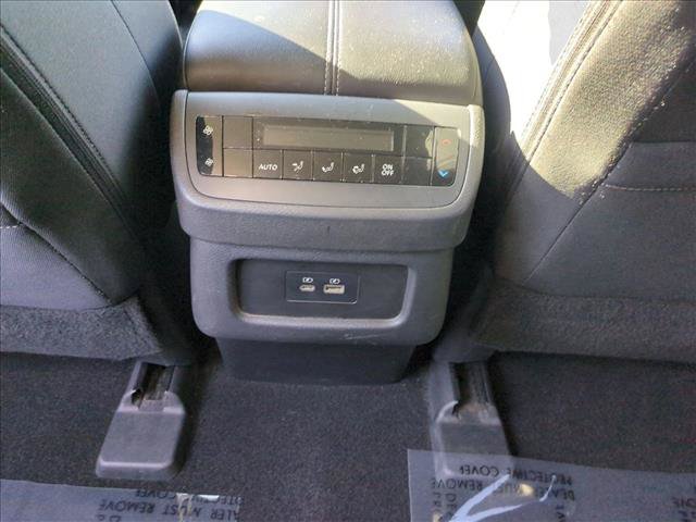 Used 2024 Nissan Pathfinder SV AWD/4WD image 16