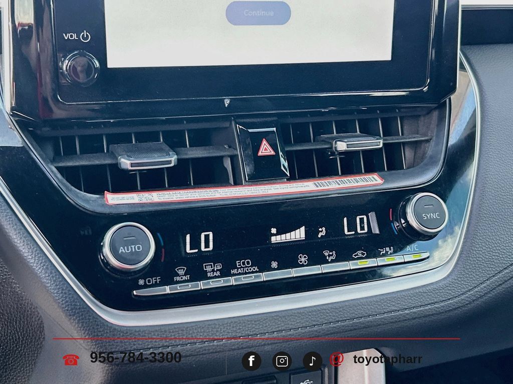 Used 2025 Toyota Corolla Cross AWD Hybrid w/ Convenience Package image 19