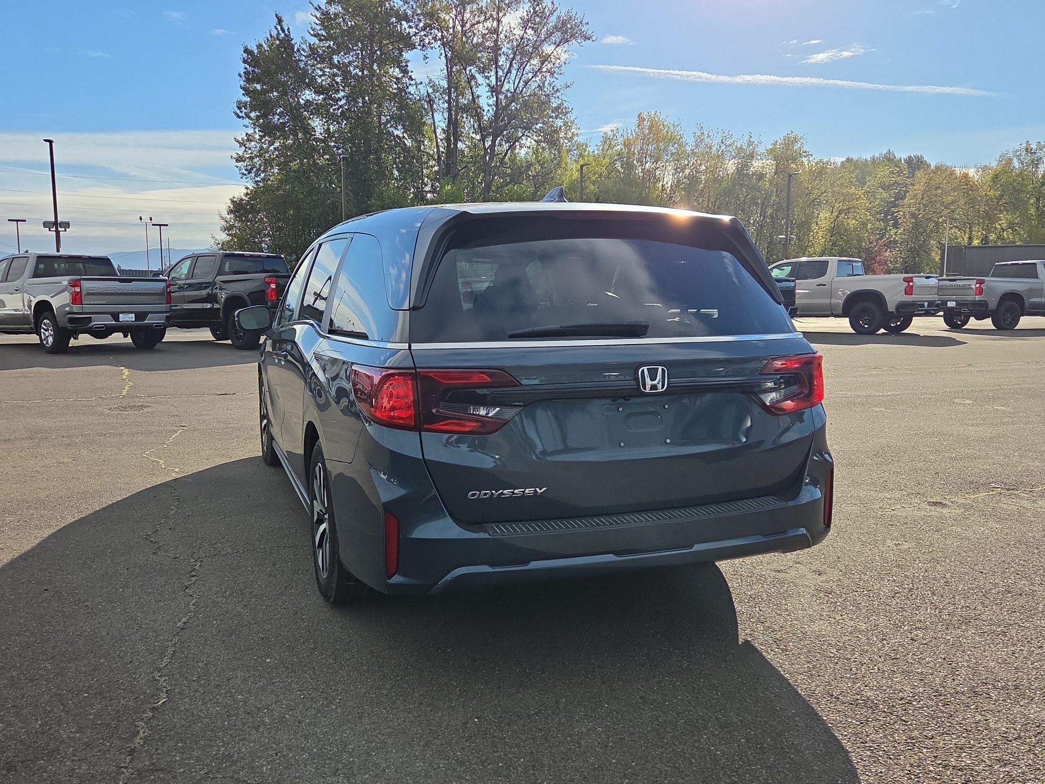 Used 2025 Honda Odyssey EX-L image 4