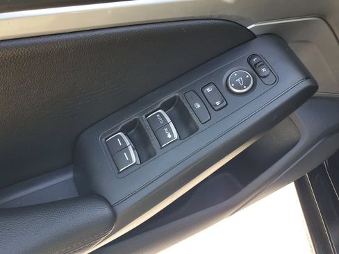 Used 2025 Acura Integra FWD image 20