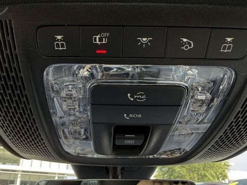 Used 2023 Mercedes-Benz CLA 250 4MATIC image 59
