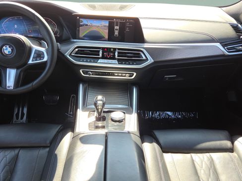 Used 2020 BMW X6 sDrive40i w/ M Sport Package image 14