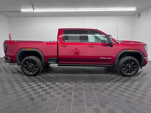 Used 2025 GMC Sierra 3500 AT4 w/ AT4 Premium Plus Package AWD/4WD image 8