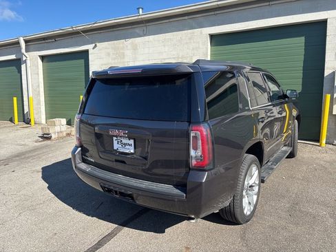 Used 2018 GMC Yukon SLT w/ Premium Edition image 3