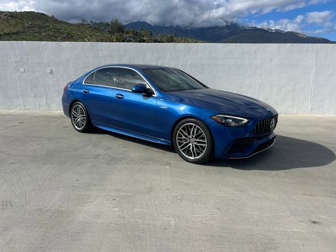 Used 2023 Mercedes-Benz C 43 AMG 4MATIC Sedan image 3