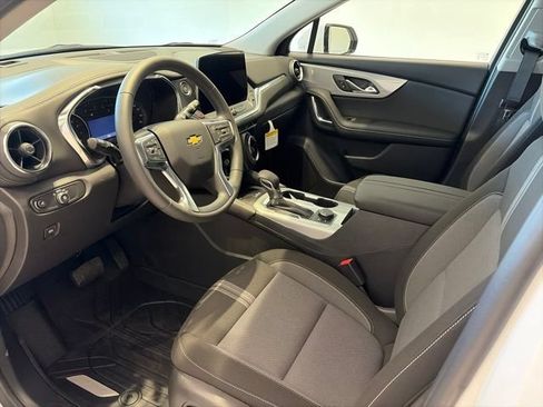 New 2026 Chevrolet Blazer LT w/ Convenience Package FWD image 8