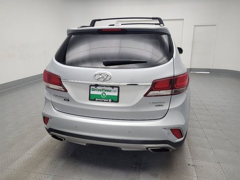 Used 2019 Hyundai Santa Fe XL image 7