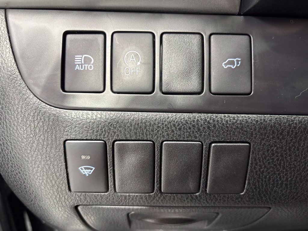 Used 2019 Toyota Highlander SE AWD/4WD image 33