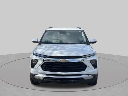 Used 2025 Chevrolet TrailBlazer LT FWD image 8