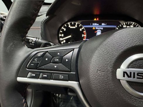 Used 2022 Nissan Altima 2.5 SR w/ Midnight Edition Package FWD image 26