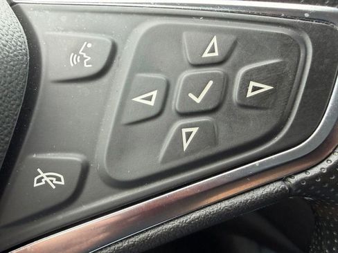 Used 2024 Chevrolet Malibu LT FWD image 20