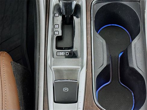 Used 2019 Subaru Ascent Touring image 16