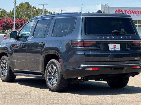 Used 2024 Jeep Wagoneer Series II AWD/4WD image 6