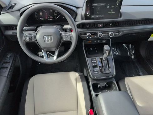 Used 2026 Honda CR-V LX image 28