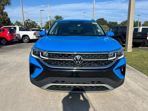 Used 2023 Volkswagen Taos SEL AWD/4WD image 8