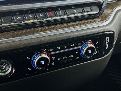 Used 2023 GMC Sierra 1500 Elevation image 23