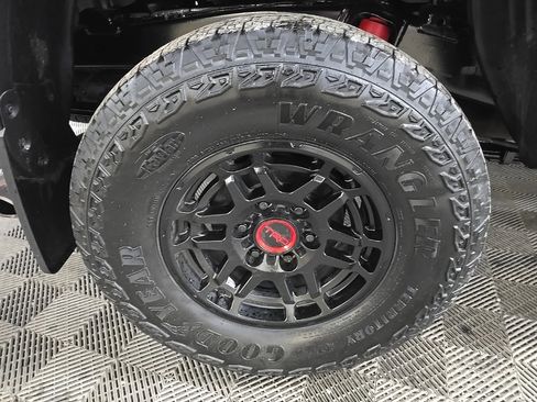 Used 2022 Toyota Tacoma TRD Pro image 13