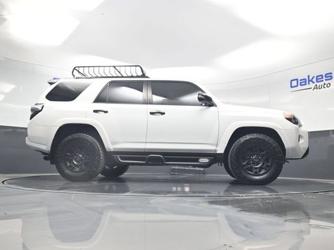 Used 2021 Toyota 4Runner Venture w/ Moonroof Package AWD/4WD image 48