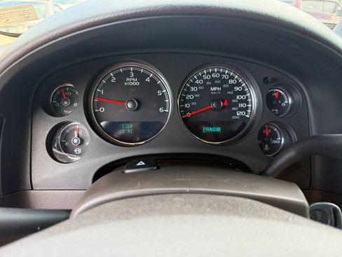 Used 2013 GMC Yukon Denali AWD/4WD image 12