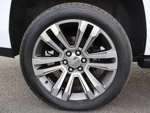 Used 2018 GMC Yukon Denali w/ Denali Ultimate Package AWD/4WD image 45