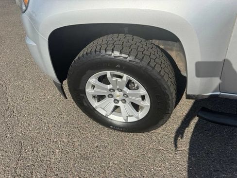Used 2016 Chevrolet Colorado LT w/ LT Convenience Package AWD/4WD image 28