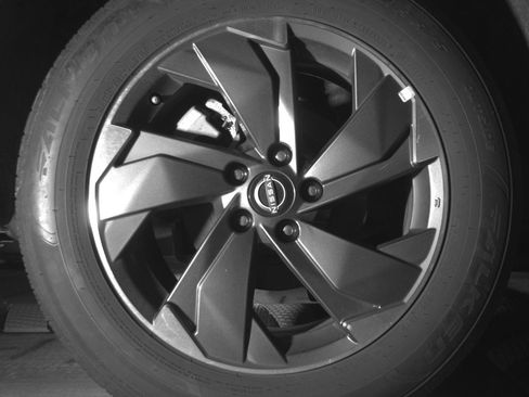 Used 2025 Nissan Rogue SV FWD image 15