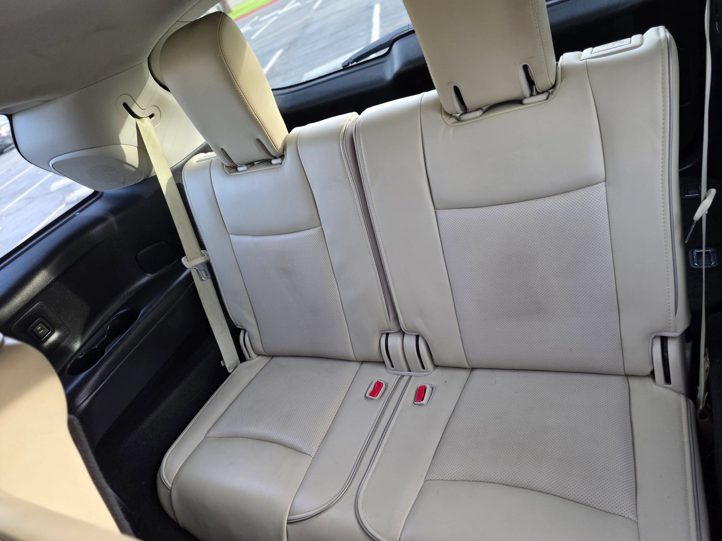 Used 2016 INFINITI QX60 FWD w/ Premium Plus Package image 12