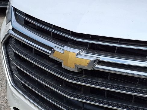 Certified 2018 Chevrolet Traverse Premier AWD/4WD image 37