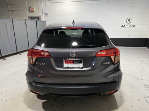 Used 2018 Honda HR-V EX image 5