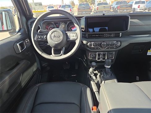 New 2026 Jeep Gladiator Sport image 10