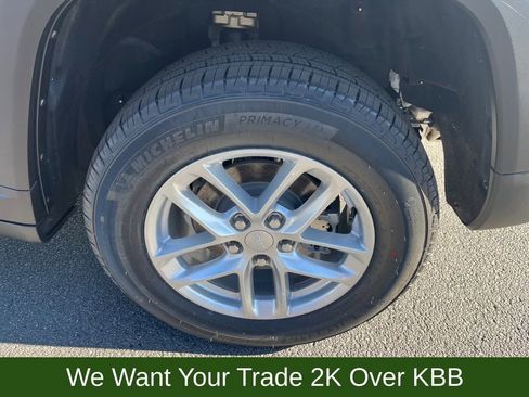 New 2025 Jeep Grand Cherokee Laredo X w/ Luxury Tech Group I image 11