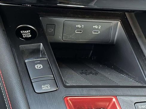 Certified 2025 Nissan Kicks SR image 20