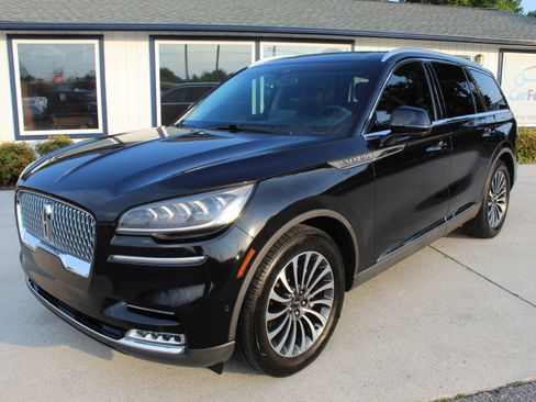 Used 2020 Lincoln Aviator Reserve w/ Equipment Group 201A RWD image 31
