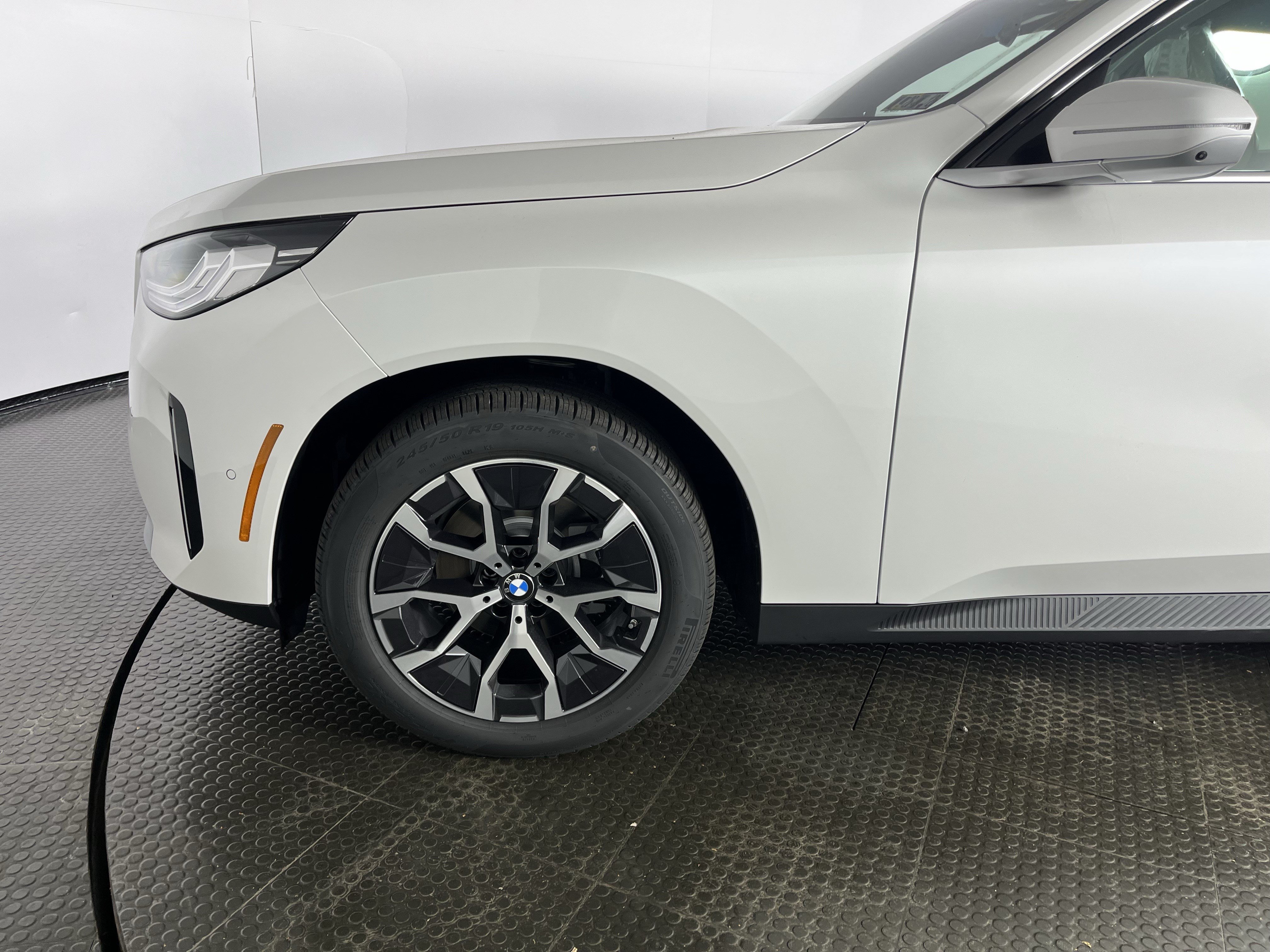 Certified 2026 BMW X3 xDrive30i w/ Premium Package AWD/4WD image 6