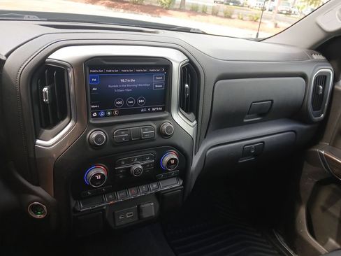 Used 2020 Chevrolet Silverado 1500 LT w/ All-Star Edition AWD/4WD image 28